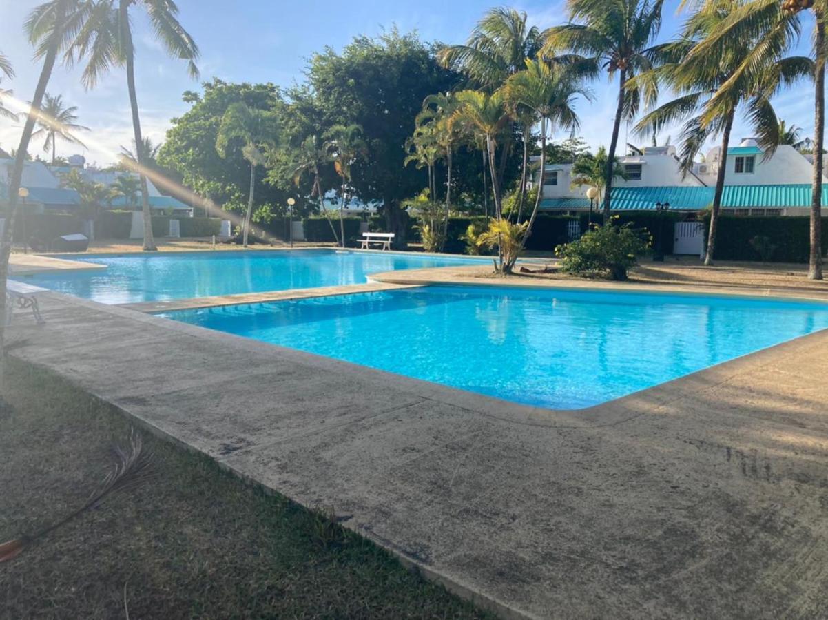 Peaceful And Private Villa Grand Baie Exterior foto