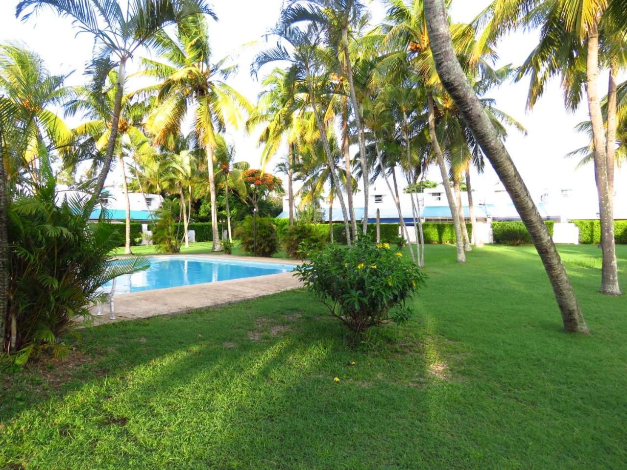 Peaceful And Private Villa Grand Baie Exterior foto